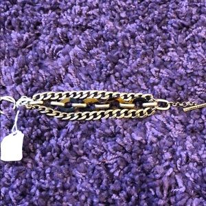 Chloe + Isabel Tortoise Gold Chain Stmt Bracelet